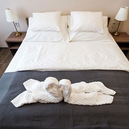 Mp Hotel Зноймо Екстер'єр фото