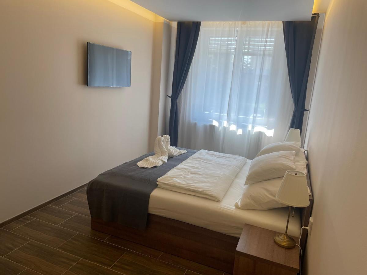 Mp Hotel Зноймо Екстер'єр фото