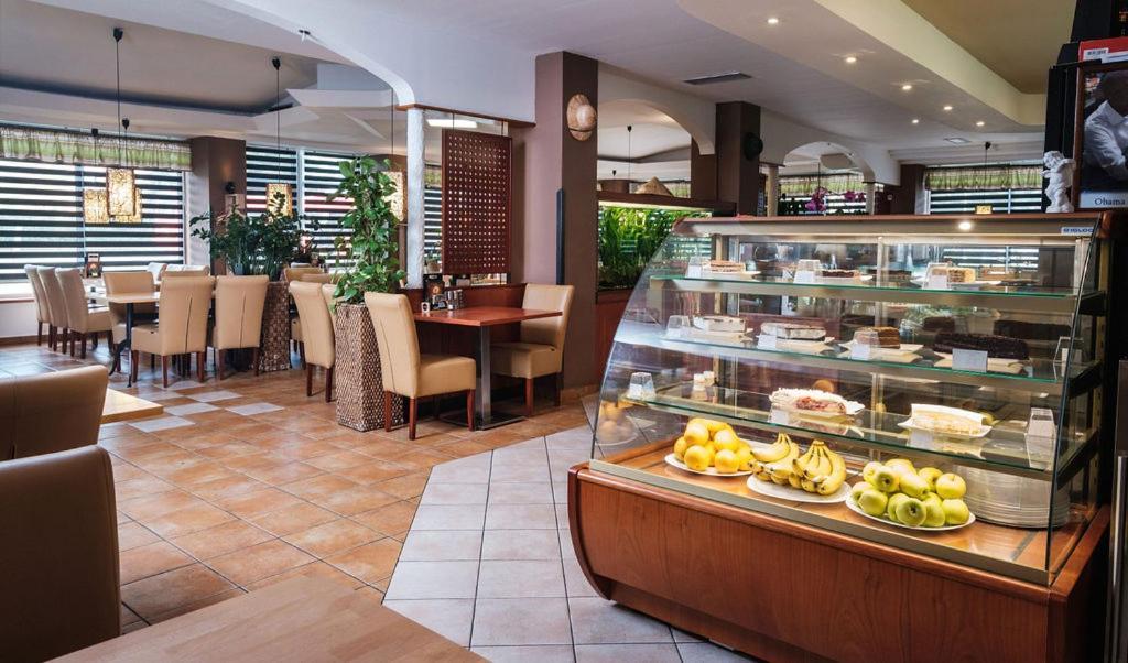 Mp Hotel Зноймо Екстер'єр фото